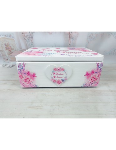 Cutie amintiri fluturi roz...