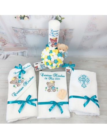 Trusou brodat pentru botez...