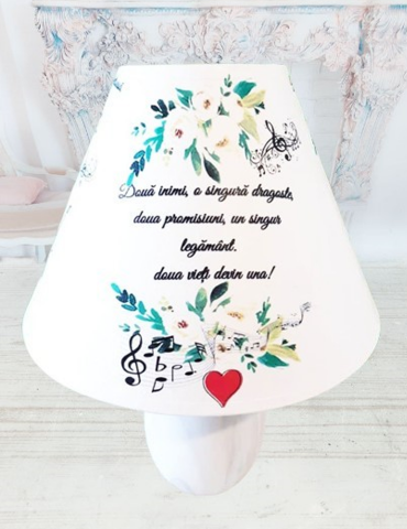 Veioza personalizata pentru...