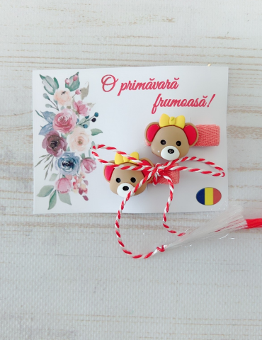 Martisor clama pentru fetita