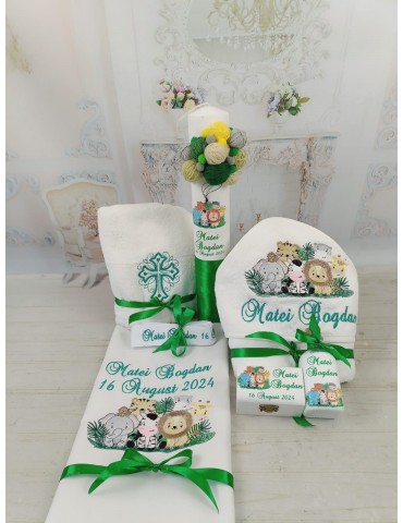 Trusou brodat pentru botez...