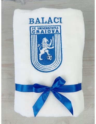 Prosop brodat Universitatea...