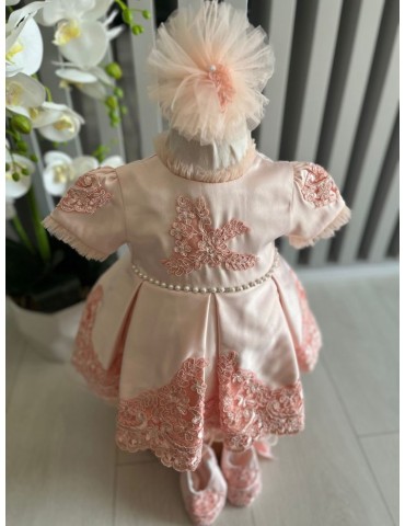 Rochie de botez pentru...