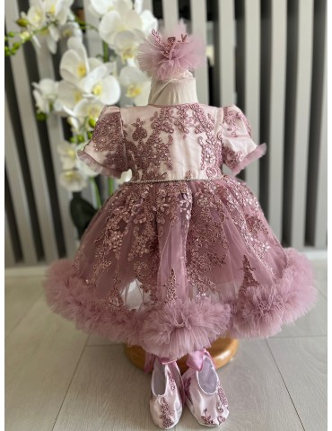 Rochie de botez pentru...