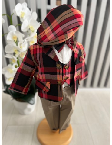 Costum de botez pentru...