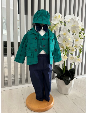 Costum de botez pentru...