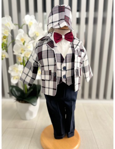 Costum de botez pentru...