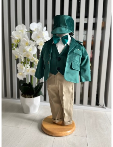 Costum de botez pentru...