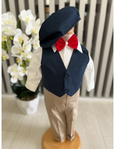 Costum de botez pentru...