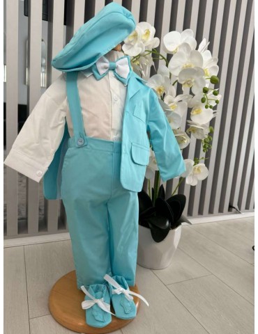 Costum de botez pentru...