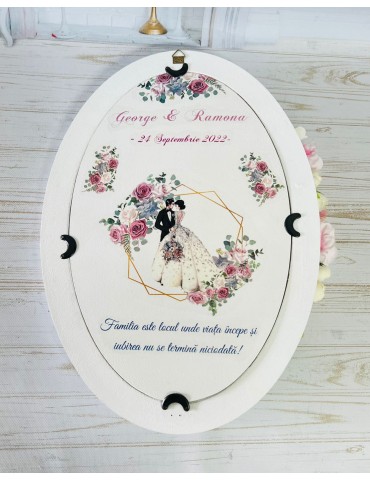 Oglinda miresei din lemn...