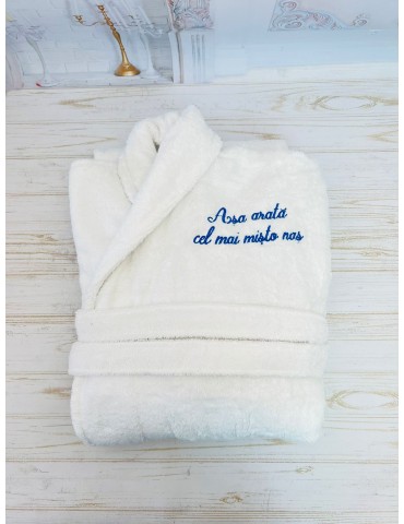 Halat brodat pentru nas