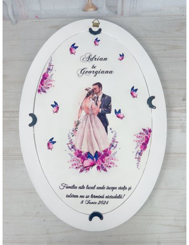 Oglinda miresei din lemn...